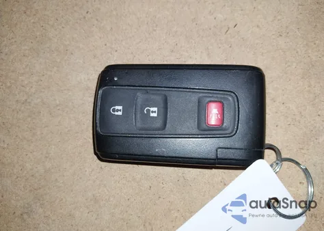 2009 Toyota Prius Touring from USA, damaged, VIN JTDKB20U497856133